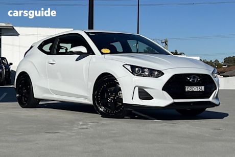 White 2020 Hyundai Veloster Coupe