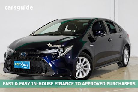 Blue 2021 Toyota Corolla Sedan SX (hybrid)