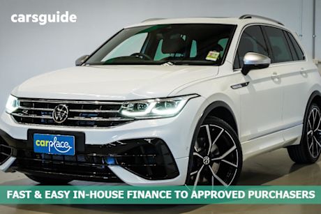 White 2022 Volkswagen Tiguan Wagon 235TSI R