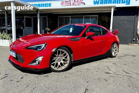 Red 2013 Toyota 86 Coupe GT