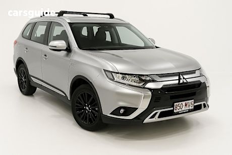 Silver 2021 Mitsubishi Outlander Wagon ES 5 Seat (awd)