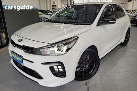 White 2020 Kia RIO Hatchback GT-Line