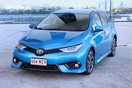 Blue 2017 Toyota Corolla Hatch ZR F