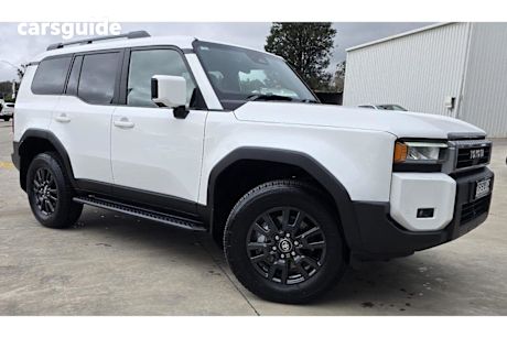 White 2024 Toyota Landcruiser Prado SUV GXL 4X4