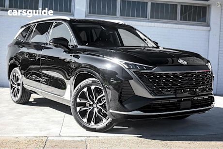 Black 2025 MG QS Wagon Essence