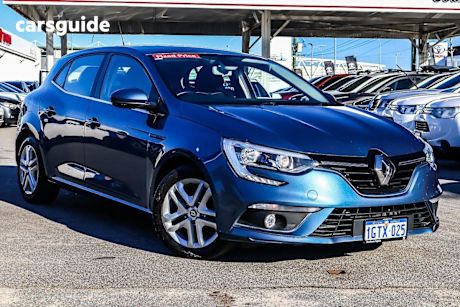 Blue 2017 Renault Megane Hatchback Life