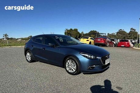 Blue 2018 Mazda 3 Hatchback Maxx Sport