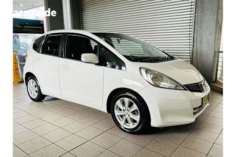 White 2011 Honda Jazz Hatchback GLI