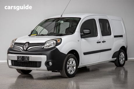 White 2018 Renault Kangoo Van Maxi Crew