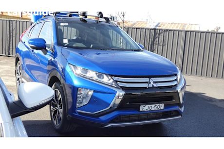 Blue 2020 Mitsubishi Eclipse Cross Wagon Exceed (2WD)