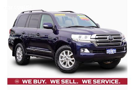 Blue 2016 Toyota Landcruiser Wagon Sahara (4X4)