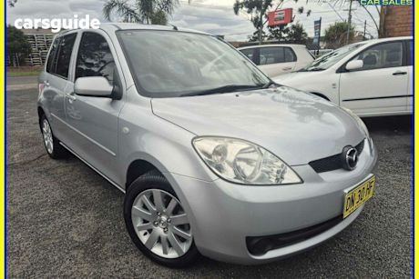 Silver 2007 Mazda 2 Hatchback Maxx