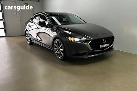 Grey 2019 Mazda 3 Sedan G20 Evolve
