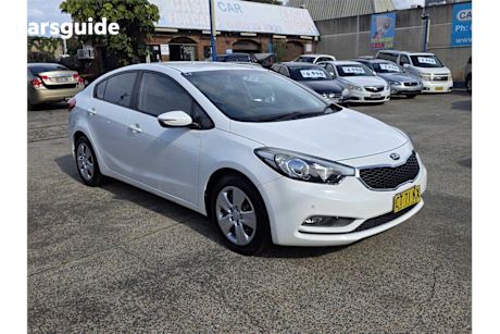 White 2013 Kia Cerato OtherCar