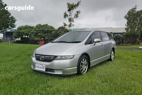 Silver 2007 Honda Odyssey Wagon Luxury