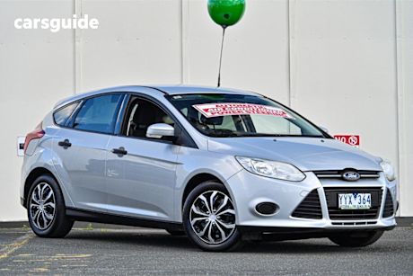 Silver 2011 Ford Focus Hatchback Ambiente
