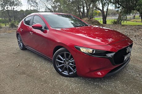 Red 2020 Mazda 3 Hatchback G20 Evolve