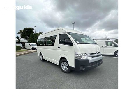 White 2015 Toyota Hiace OtherCar COMMUTER R