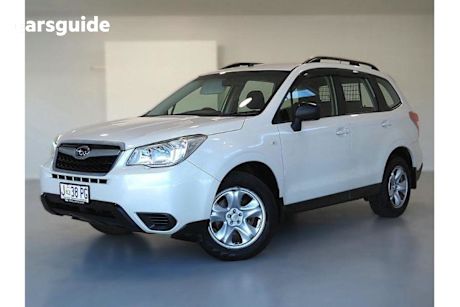 White 2013 Subaru Forester SUV 2.0I 4WD