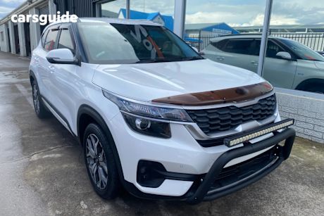White 2020 Kia Seltos Wagon Sport+ (Fwd)