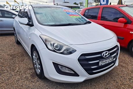 White 2016 Hyundai I30 Hatchback Active