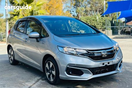 Silver 2019 Honda Fit Hatch F