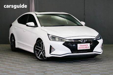 White 2020 Hyundai Elantra Sedan Sport Premium (black)