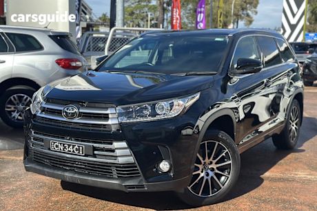 Black 2016 Toyota Kluger Wagon Grande (4X4)