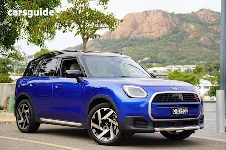 Blue 2024 Mini Countryman Wagon S FAVOURED 4WD