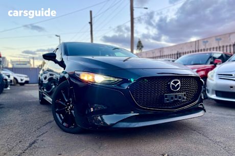Black 2022 Mazda 3 Hatchback G25 Evolve SP