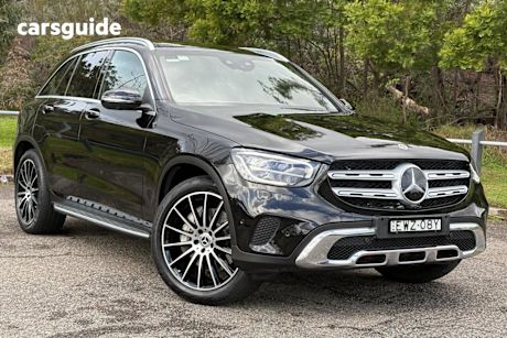 Black 2022 Mercedes-Benz GLC300 Wagon E 4Matic Phev