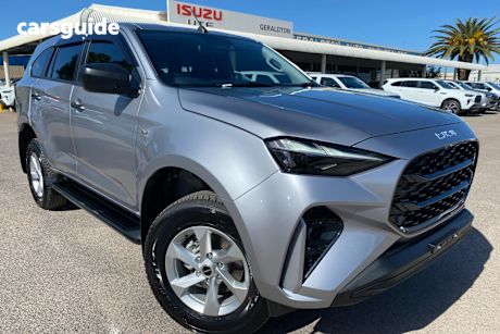 Silver 2025 Isuzu MU-X Wagon LS-M (4X4)