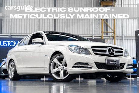White 2011 Mercedes-Benz C-CLASS Coupe C250 BLUEEFFICIENCY R