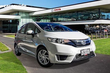 White 2017 Honda Jazz Hatch VTI F