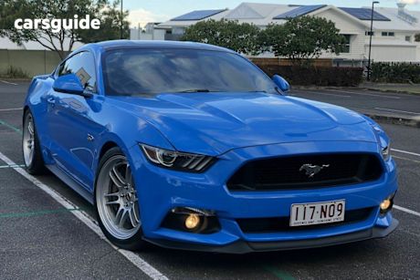 Blue 2016 Ford Mustang Coupe Fastback GT 5.0 V8