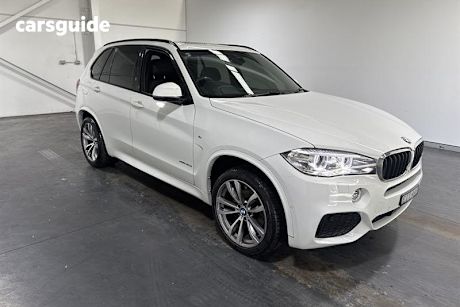 White 2018 BMW X5 Wagon Xdrive 30D