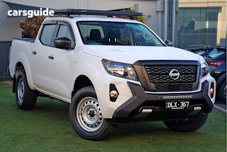 White 2025 Nissan Navara Ute Tray SL 4X4