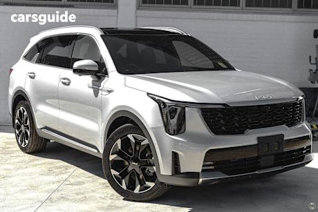 Silver 2024 Kia Sorento Wagon GT-Line 7 Seat