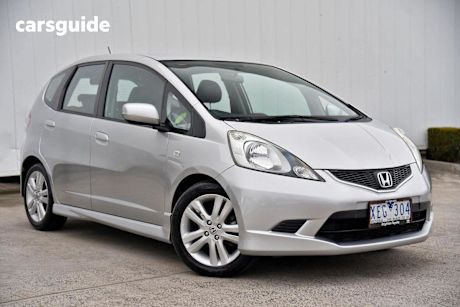 Silver 2009 Honda Jazz Hatchback VTI-S