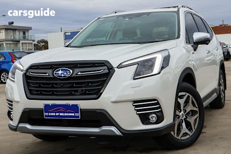 White 2022 Subaru Forester Wagon Hybrid L (awd)