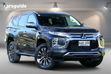 Grey 2024 Mitsubishi Pajero Sport Wagon Exceed (4WD) 7 Seat