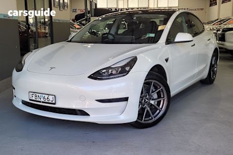 White 2023 Tesla Model 3 Sedan Rear-Wheel Drive