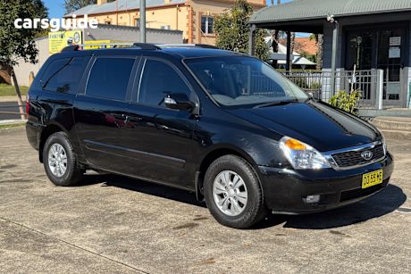 2012 Kia Grand Carnival Wagon SI