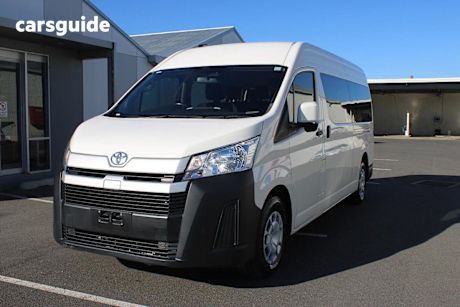 White 2019 Toyota Hiace Bus Commuter (12 Seats)