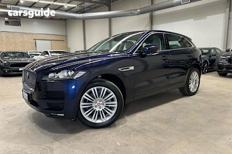 Blue 2016 Jaguar F-Pace Wagon 30D Prestige