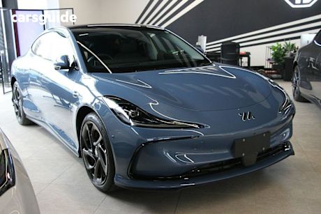 Blue 2025 MG IM5 Sedan Performance