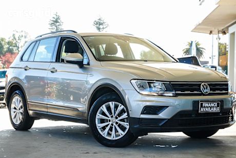 Silver 2016 Volkswagen Tiguan Wagon 110 TSI Trendline