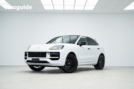 White 2024 Porsche Cayenne SUV 4X4