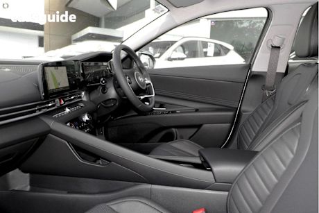 White 2025 Hyundai I30 Sedan ELITE HYBRID F
