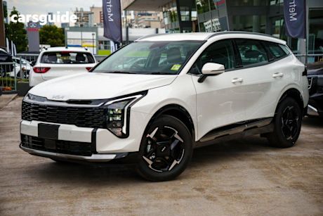 White 2025 Kia Sportage Wagon S (fwd)